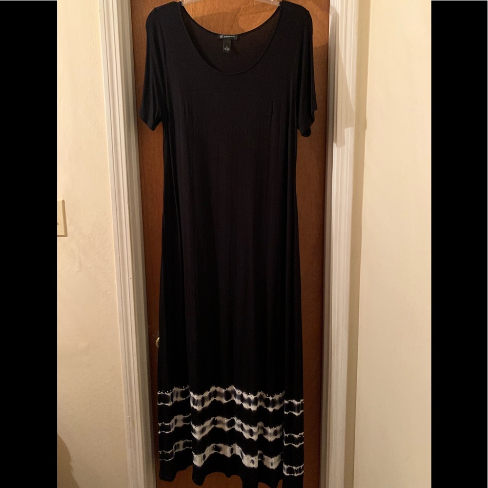 PRICE DROP⬇️ Gorgeous INC. Maxi Dress - Picture 3 of 4